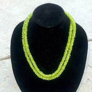 Vintage Peridot beaded necklace 49’